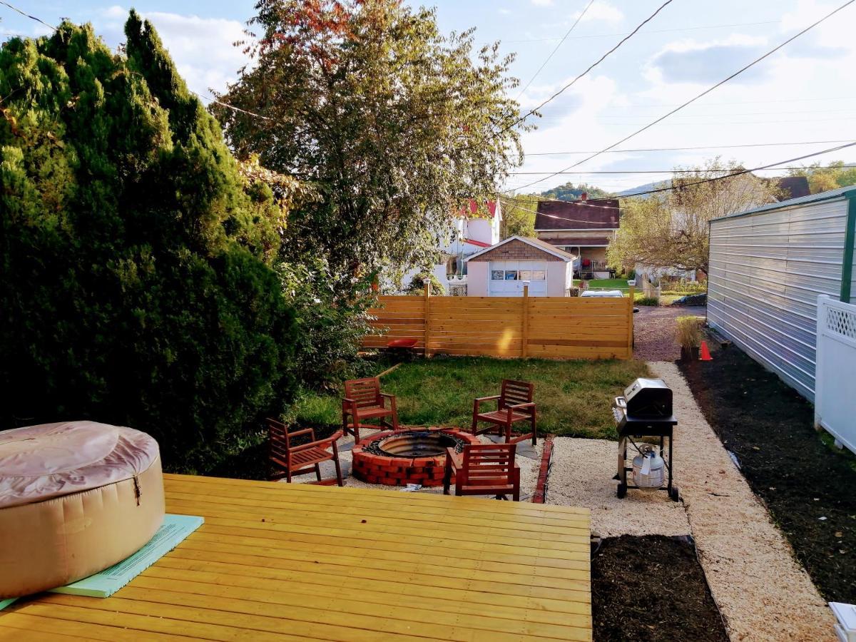 The Dacha. Cumberland Vacation Vila Exterior foto